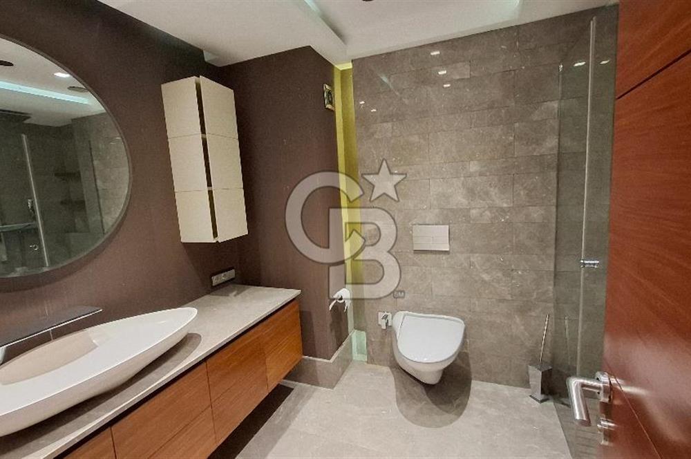 BAHÇEŞEHİR GÖKKUŞAĞI EVLERİ GÖLET MANZARALI SATILIK 4+1 DAİRE