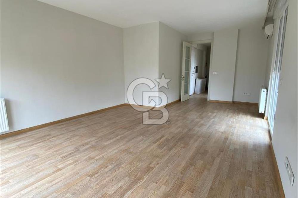 ERENKÖY DEĞERBİLİR SOKAK'TA GENİŞ FERAH KİRALIK 3+1