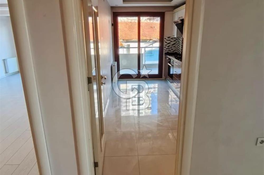 Bayraklı Emek’te Anadolu Caddesi Üzeri 3+1 | Krediye Uygun | Sahile 300 m