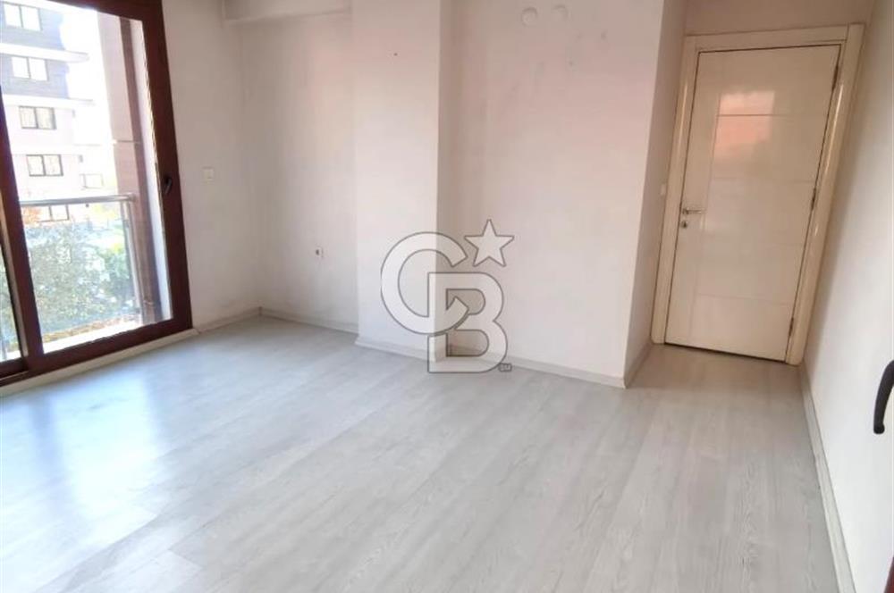 Bayraklı Emek’te Anadolu Caddesi Üzeri 3+1 | Krediye Uygun | Sahile 300 m