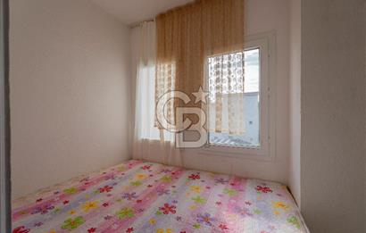 ÇANDARLIDA SİTE İÇERİSİNDE DENİZ MANZARALI EŞYALI SATILIK VİLLA