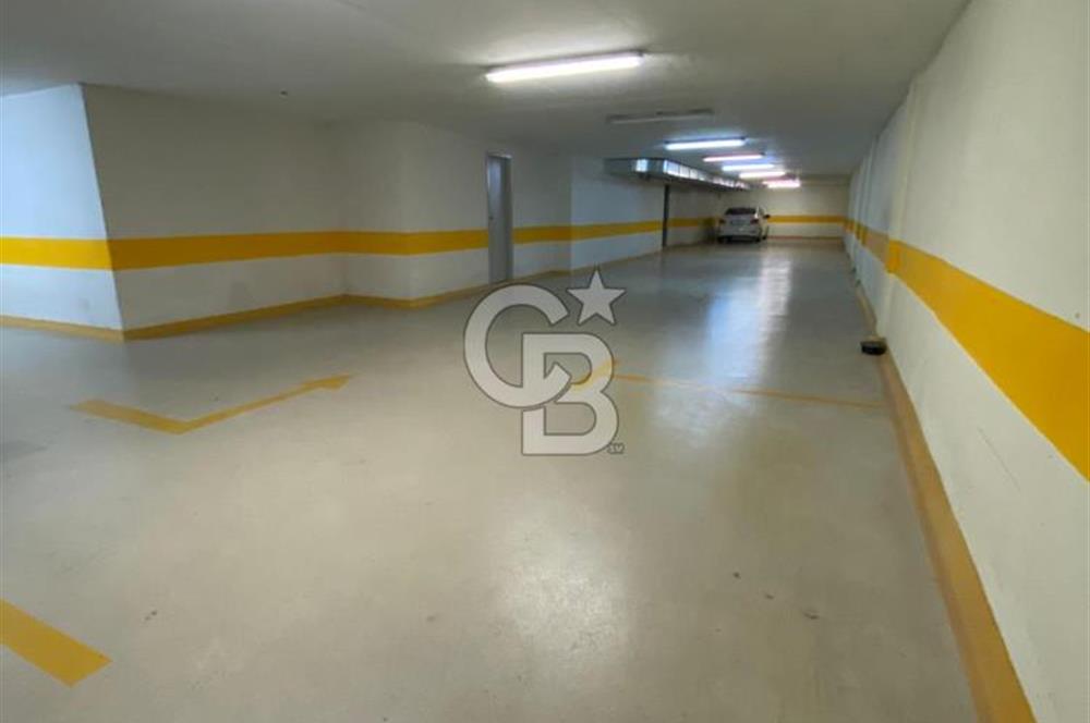 ERENKÖY DEĞERBİLİR SOKAK'TA GENİŞ FERAH KİRALIK 3+1