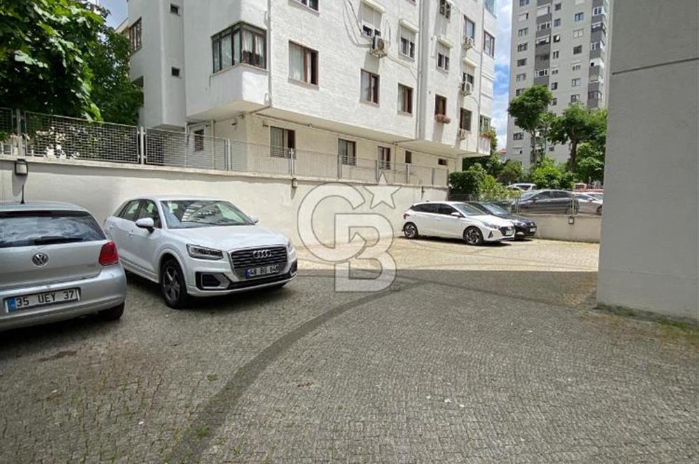 ERENKÖY DEĞERBİLİR SOKAK'TA GENİŞ FERAH KİRALIK 3+1