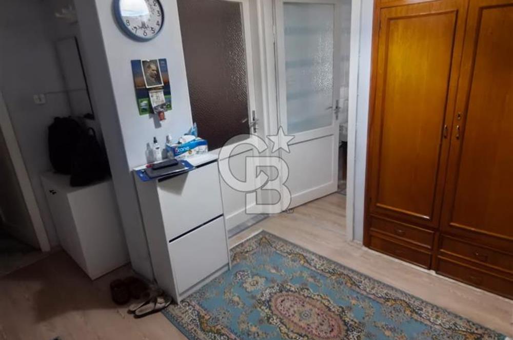 İzmir Buca Merkez’de – Yüksek Kira Getirisi Sunan 2+1 Daire