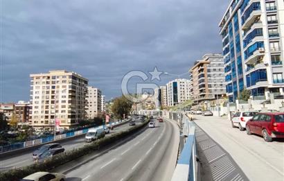 Bayraklı Emek’te Anadolu Caddesi Üzeri 3+1 | Krediye Uygun | Sahile 300 m