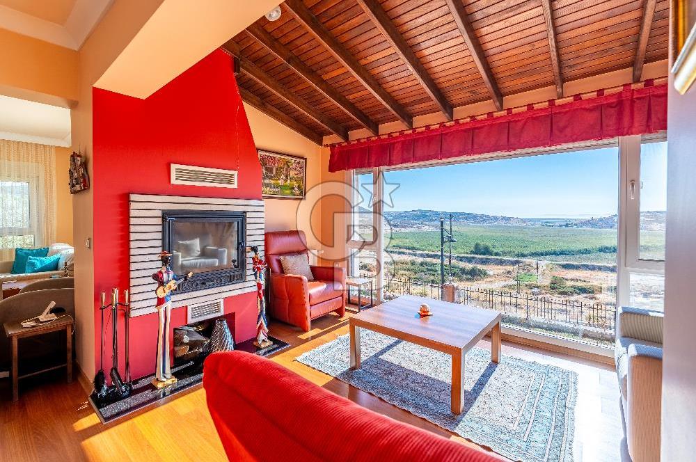 VİLLAKENT ŞÖMİNELİ GENİŞ BAHÇELİ SATILIK MÜSTAKİL TRİPLEKS VİLLA