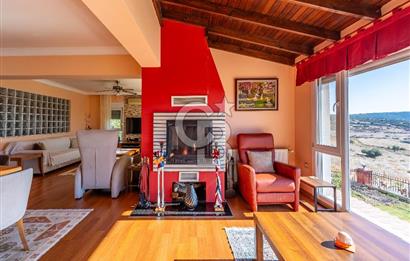 VİLLAKENT ŞÖMİNELİ GENİŞ BAHÇELİ SATILIK MÜSTAKİL TRİPLEKS VİLLA