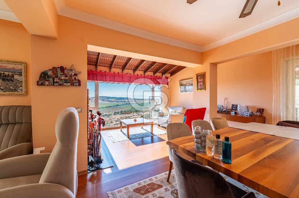 VİLLAKENT ŞÖMİNELİ GENİŞ BAHÇELİ SATILIK MÜSTAKİL TRİPLEKS VİLLA