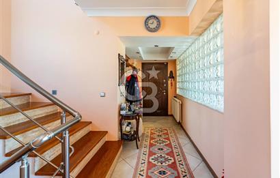 VİLLAKENT ŞÖMİNELİ GENİŞ BAHÇELİ SATILIK MÜSTAKİL TRİPLEKS VİLLA