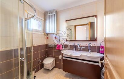 VİLLAKENT ŞÖMİNELİ GENİŞ BAHÇELİ SATILIK MÜSTAKİL TRİPLEKS VİLLA