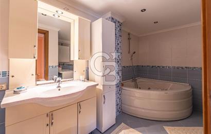 VİLLAKENT ŞÖMİNELİ GENİŞ BAHÇELİ SATILIK MÜSTAKİL TRİPLEKS VİLLA