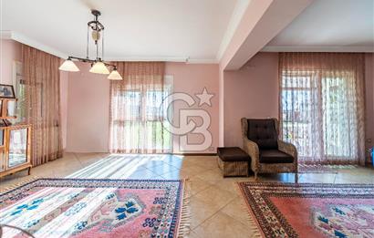 VİLLAKENT ŞÖMİNELİ GENİŞ BAHÇELİ SATILIK MÜSTAKİL TRİPLEKS VİLLA