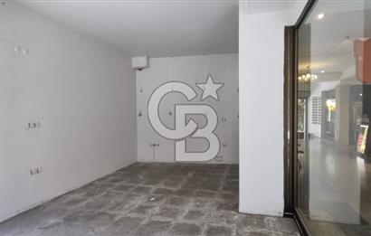 İZMİR, KEMERALTI, ANTİKACILARDA SU BAĞLANTILI 30 M2 DÜKKAN