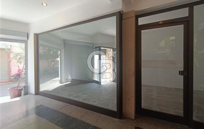İZMİR, KEMERALTI, ANTİKACILARDA SU BAĞLANTILI 30 M2 DÜKKAN
