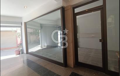 İZMİR, KEMERALTI, ANTİKACILARDA SU BAĞLANTILI 30 M2 DÜKKAN