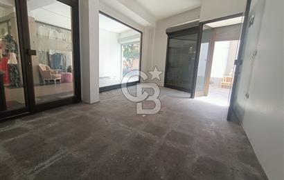 İZMİR, KEMERALTI, ANTİKACILARDA SU BAĞLANTILI 30 M2 DÜKKAN