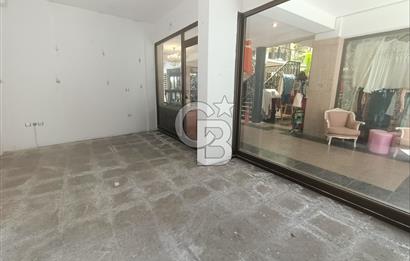 İZMİR, KEMERALTI, ANTİKACILARDA SU BAĞLANTILI 30 M2 DÜKKAN