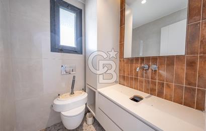 SEFERİHİSAR AKARCA DENİZ MANZARALI 3+1 SATILIK VİLLA