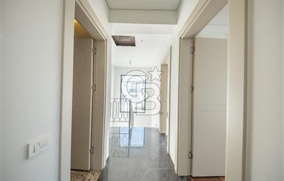 SEFERİHİSAR AKARCA DENİZ MANZARALI 3+1 SATILIK VİLLA