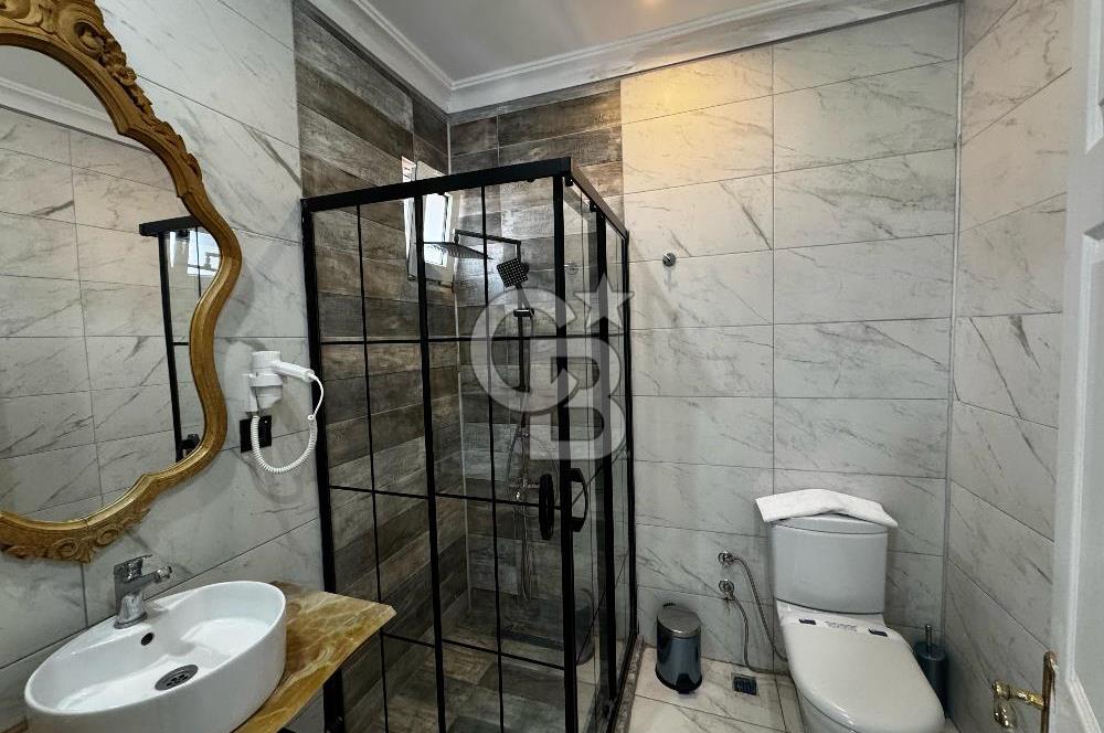 Ayvalık Çamlıkta Eşsiz Konumda Satılık Otel