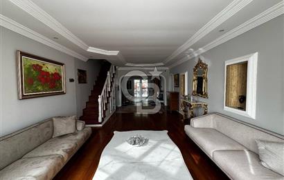 Ayvalık Çamlıkta Eşsiz Konumda Satılık Otel