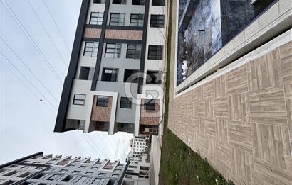 Karşıyaka’da 4+1 Satılık Daire 
