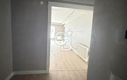 Karşıyaka’da 4+1 Satılık Daire 