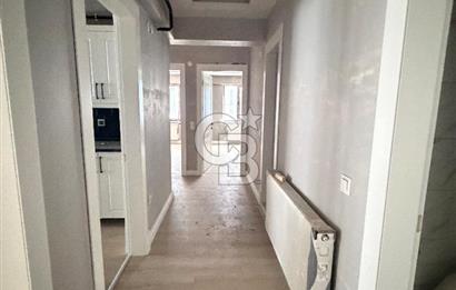 Karşıyaka’da 4+1 Satılık Daire 