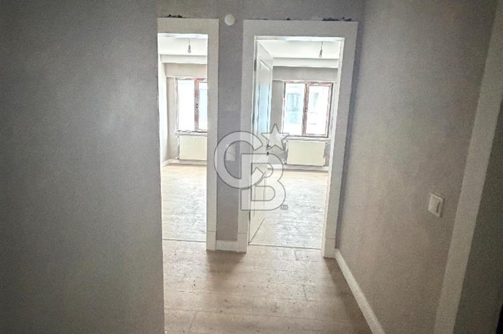 Karşıyaka’da 4+1 Satılık Daire 