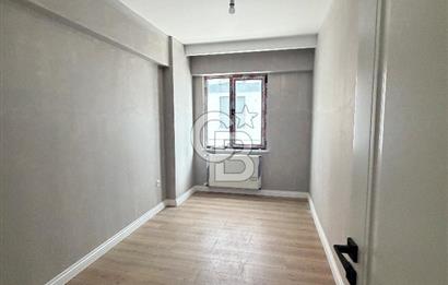 Karşıyaka’da 4+1 Satılık Daire 