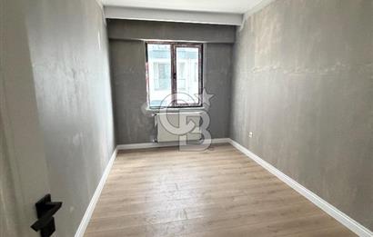 Karşıyaka’da 4+1 Satılık Daire 