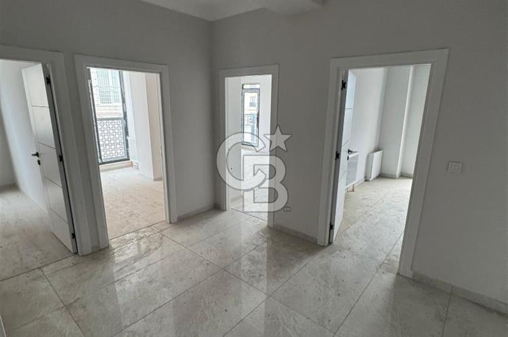 İstiklal Cad. Üzeri | Sıfır | 3+1 | Çift Banyolu | 160 m² Ortak Teras | Otoparklı