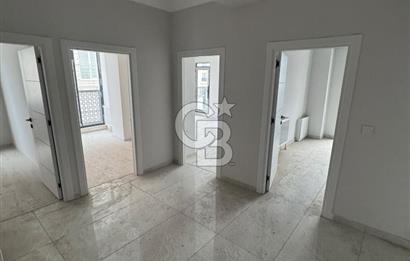 İstiklal Cad. Üzeri | Sıfır | 3+1 | Çift Banyolu | 160 m² Ortak Teras | Otoparklı