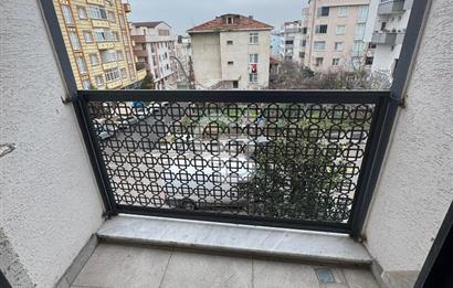 İstiklal Cad. Üzeri | Sıfır | 3+1 | Çift Banyolu | 160 m² Ortak Teras | Otoparklı