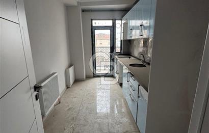 İstiklal Cad. Üzeri | Sıfır | 3+1 | Çift Banyolu | 160 m² Ortak Teras | Otoparklı