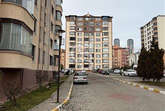 ATA MAHALLESİNDE GÜVENLİKLİ SİTEDE FULL EŞYALI KİRALIK 3+1 - 1 - 331208