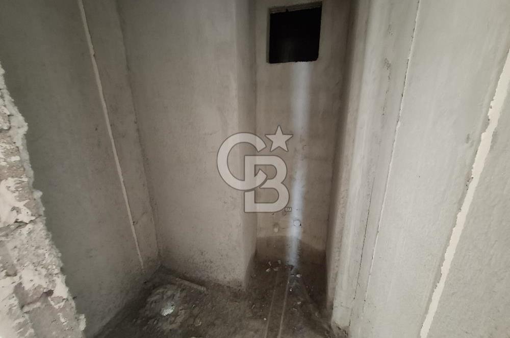 BULVAR CEPHELİ SİTE İÇERİSİNDE GENİŞ EBEVEYN ODALI 3+1 DAİRE