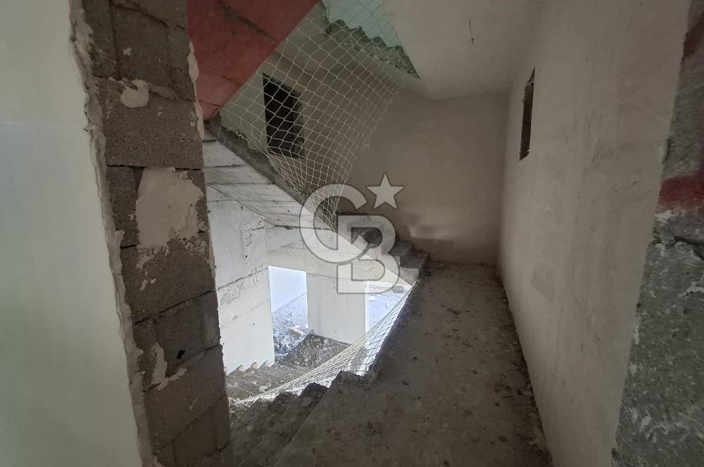 BULVAR CEPHELİ SİTE İÇERİSİNDE GENİŞ EBEVEYN ODALI 3+1 DAİRE