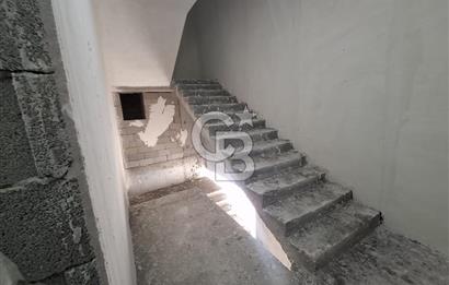 BULVAR CEPHELİ SİTE İÇERİSİNDE GENİŞ EBEVEYN ODALI 3+1 DAİRE