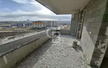 BULVAR CEPHELİ SİTE İÇERİSİNDE GENİŞ EBEVEYN ODALI 3+1 DAİRE