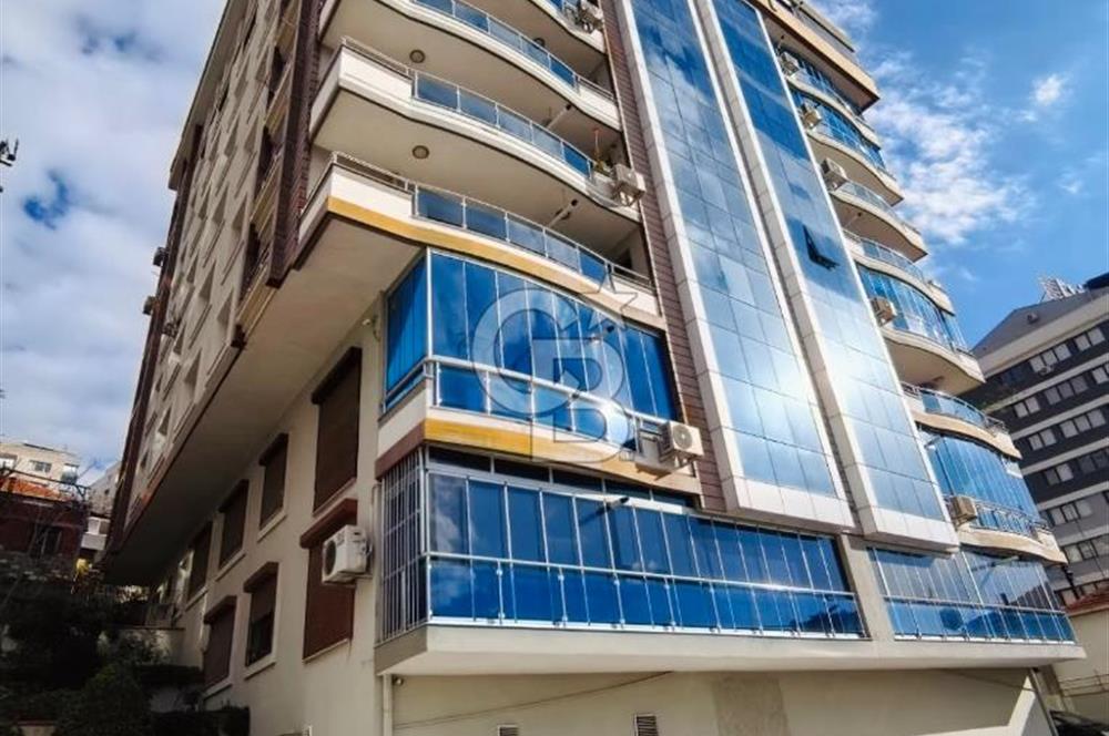 Bayraklı Emek’te Anadolu Caddesi Üzeri 3+1 | Krediye Uygun | Sahile 300 m