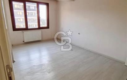 Bayraklı Emek’te Anadolu Caddesi Üzeri 3+1 | Krediye Uygun | Sahile 300 m