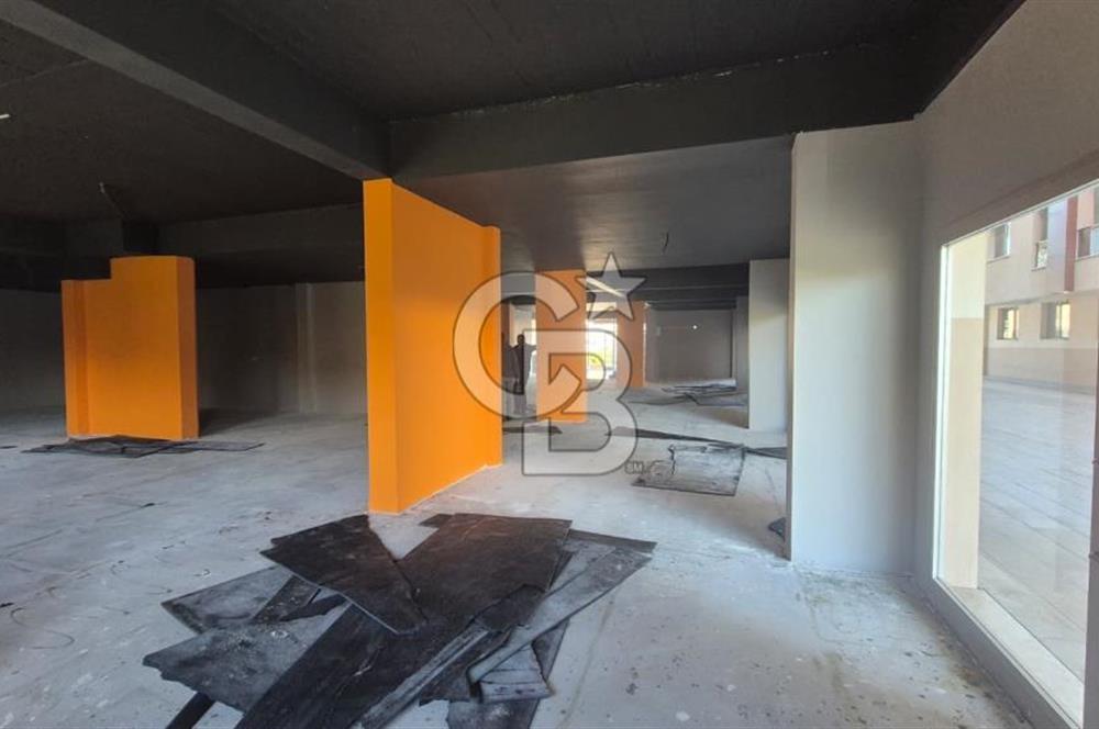 Bornova Ergene Sedeftepe Vadi Evlerinde 382 m2 Yapılı Boş Dükkân