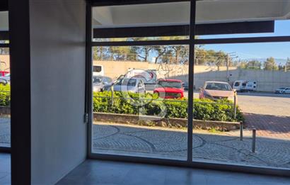Bornova Ergene Sedeftepe Vadi Evlerinde 382 m2 Yapılı Boş Dükkân