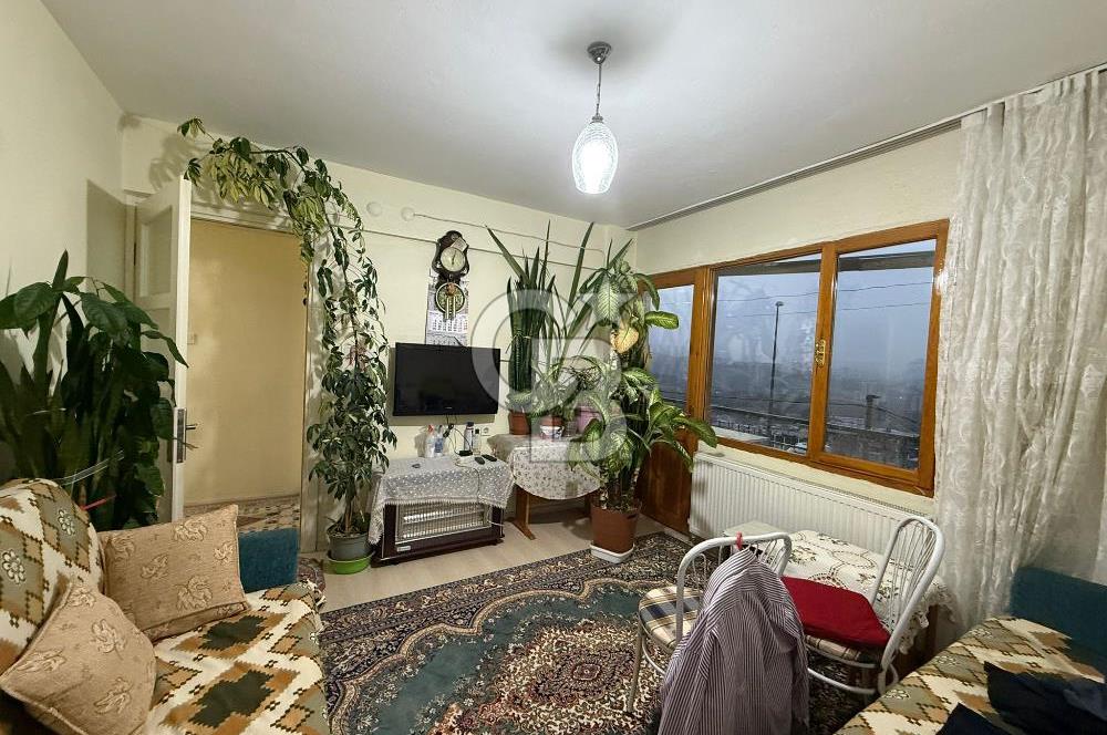 Bornova Merkeze Yakın, Manzaralı ve Ferah 3+1 Satılık Daire