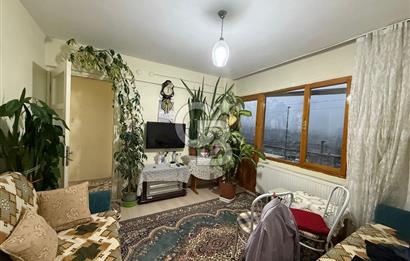 Bornova Merkeze Yakın, Manzaralı ve Ferah 3+1 Satılık Daire