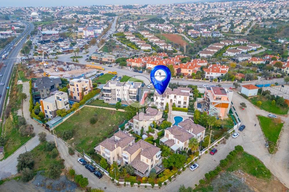 KAHRAMANDERE'DE SİTE İÇİNDE KİRALIK BAHÇELİ VİLLA