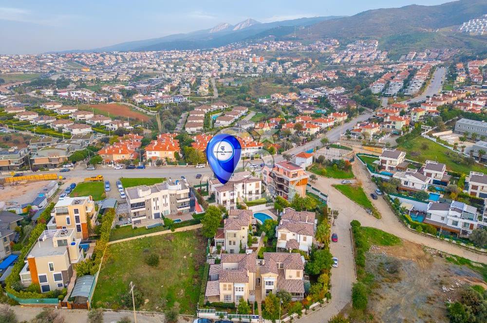 KAHRAMANDERE'DE SİTE İÇİNDE KİRALIK BAHÇELİ VİLLA