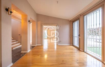 KAHRAMANDERE'DE SİTE İÇİNDE KİRALIK BAHÇELİ VİLLA