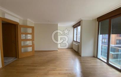 Erenköy Bağdat Cd yakını yeni binada geniş 2+1 